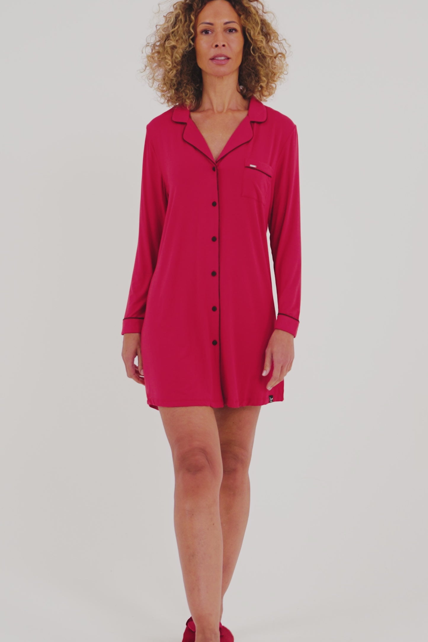 
                  
                    Load and play video in Gallery viewer, Bamboo Nightshirt in Scarlet
                  
                