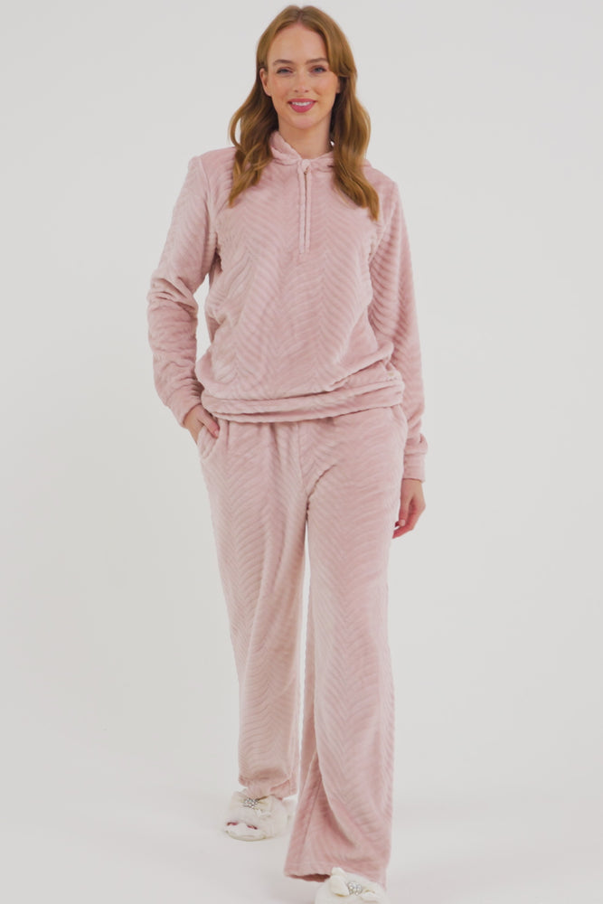 
                  
                    Load and play video in Gallery viewer, Cosy Chevron Lounge Suit in Rose
                  
                