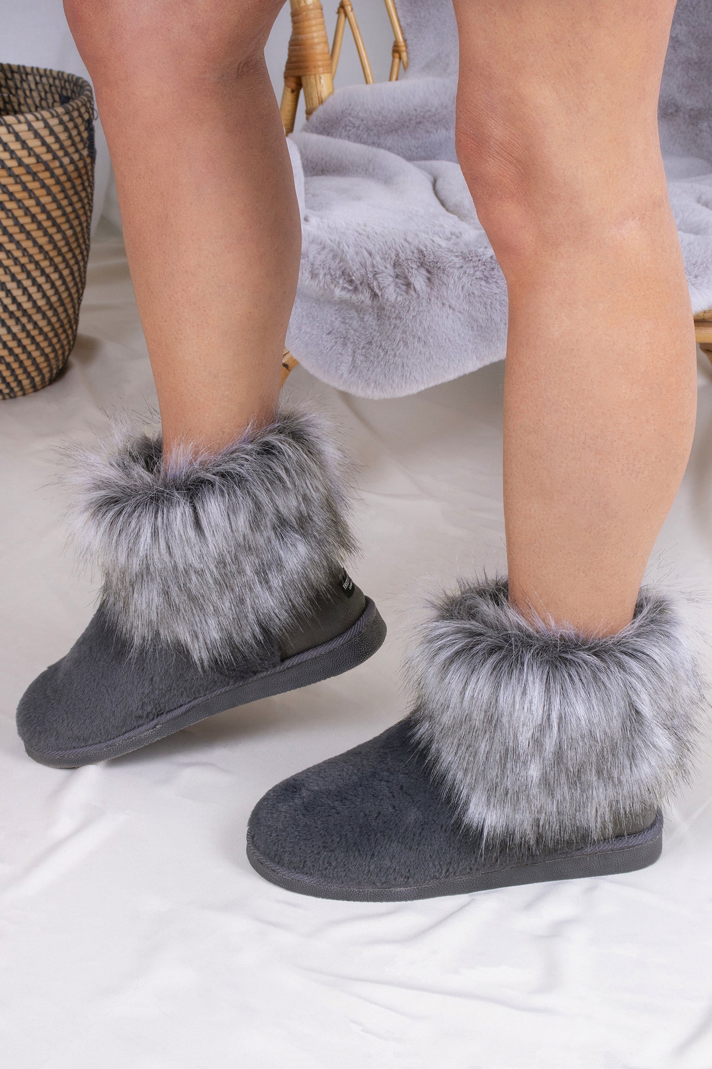 Elsa women's slipper booties in grey with super comfy faux fur from Pretty You London